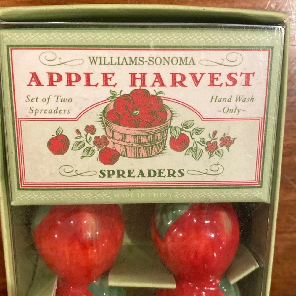 Williams Sonoma NWT Apple Harvest Spreaders Set of Two 2 NEW!! NIB Fruit RARE!!